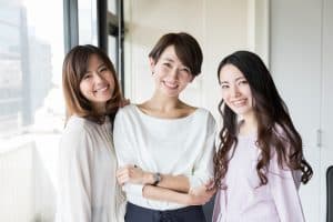 衣替えっていつ？みんなが悩む衣替えのタイミングと決め手を200人にアンケート調査